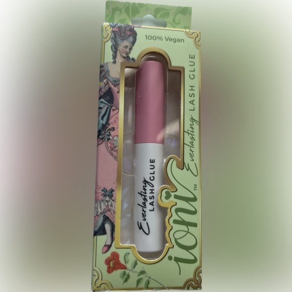 NEW IONI Faux Mink Individual Lash Extensons 3-STRAND Medium-Full & Eyelash Glue - Picture 3 of 6